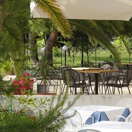 Kassandra Mare Hotel Nea Poteidaia Luaran gambar