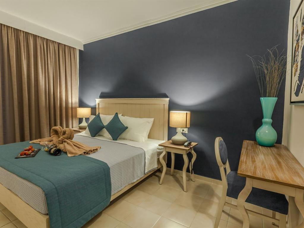 Kassandra Mare Hotel Nea Poteidaia Luaran gambar