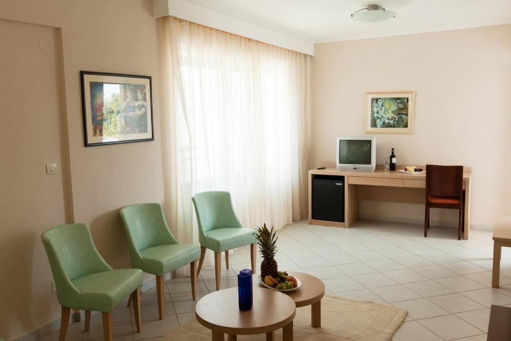 Kassandra Mare Hotel Nea Poteidaia Luaran gambar